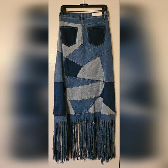 Akira Michelle Maxi Denim Skirt - Picture 7 of 8